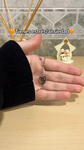 Con esto puedes mostrar y enseñar tus emociones y sentimientos verdaderas a los demás y sobre todo a ti, que es lo más importante. Collar de corazón que cambia según emociones y temperatura. 😇🤲🏻❤️ #sentimientos #emociones #novios #mujer #mexico | Lunara