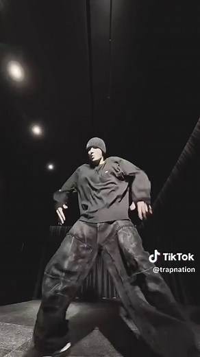 Explore the Most Viral Dance Trend of the Year