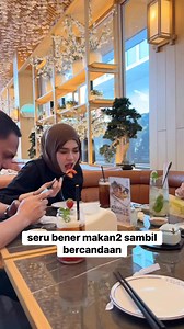 seru bener makan2 sambil bercandaan | Akash Elahi