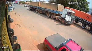 Tire Repairman Died After Truck Tire Exploded And Threw Him Far Away