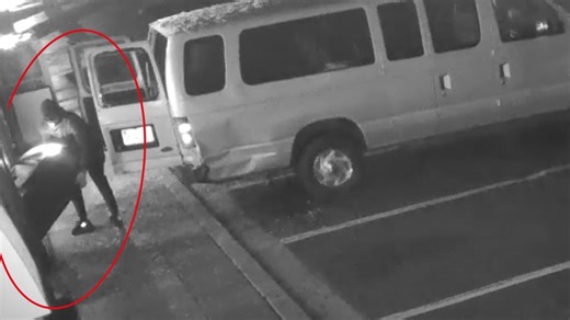 VIDEO: Thieves use van as battering ram, steal ATM from Germantown gas station