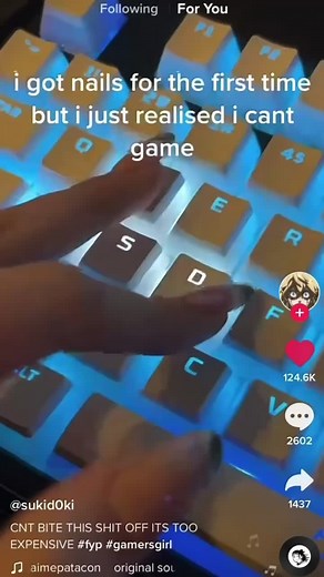 How to Type with Long Nails: Tips and Tricks