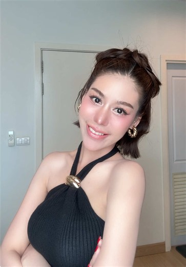 ทำผมออกงานสำหรับสาวผมสั้น บ๊อบง่ายใน 3 นาที