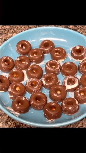 New recipe Mini Donut Choco Bar Bites 🍩🍫 | Easy 5-Min Treat #shorts #prachipreps