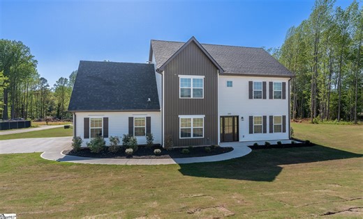 102 Ellison Dr, Easley, SC 29642 - MLS 1588717 - Coldwell Banker