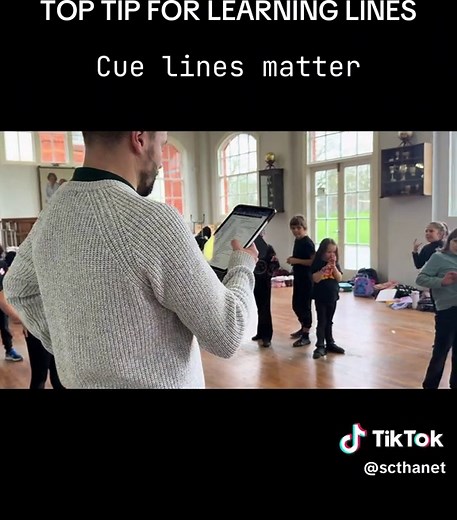 Importance of Cue Lines in Theatre Performances