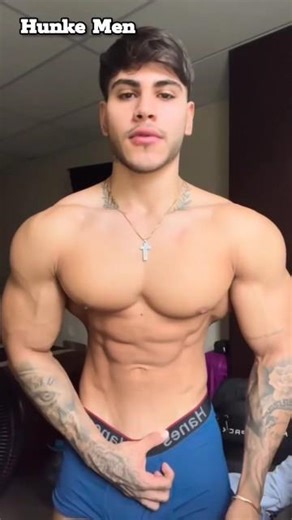 Actions#aesthetic#muscle#motivation#posing#abs#chest#biceps#model#body#hunk#gym#workout#back#bulge