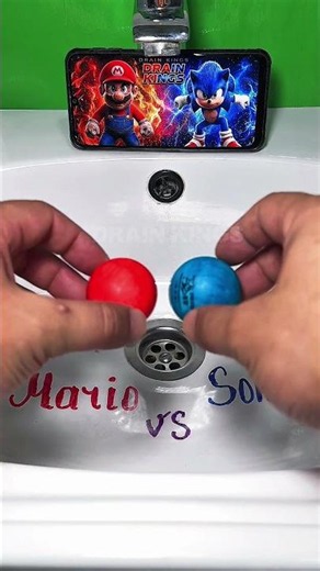 Which of them is fast? #sonic #mario #duel #usa #vsbattle