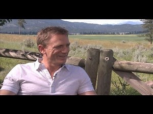 COWBOYS & ALIENS Interviews with Daniel Craig, Harrison Ford, Olivia Wilde and Jon Favreau