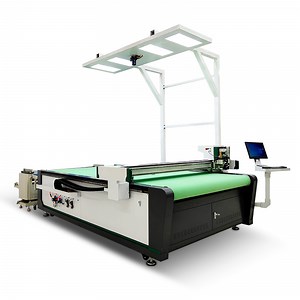 [Hot Item] Automatic Leather Roller Synthetic Leather Cutting Machine with Oscillating Knife