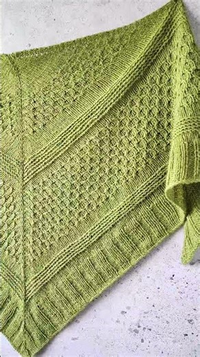 Knitting pattern shawl / Ravelry #knittingshorts #knittingdesign #knittingpattern #knitted