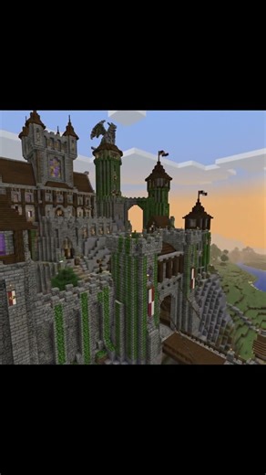 What 100 Years of Decay Looks Like in Minecraft 🏰🌿