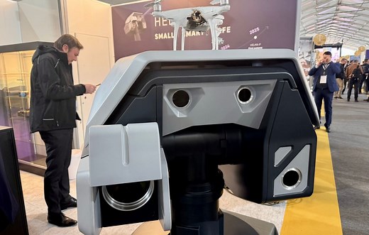 Le canon laser Helma-P, capable de toucher un drone à un kilomètre, sera-t-il l’arme de demain de l’armée française ?