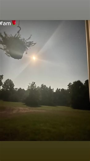 Kerin Bailey (@kerinbailey)’s videos with Never Gonna Rain - Bryan Adams