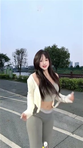 Street dance girl #douyin #tiktok #beautiful #shorts#beauty #chinese