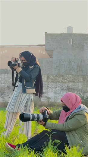 Book Your Dream Photoshoot with Merugraphy