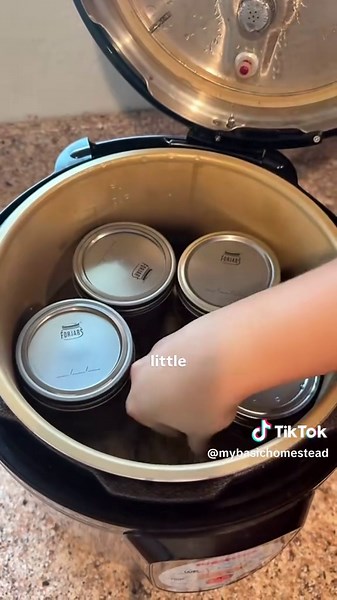 How to Pressure Can Ground Beef (Pints & Quarts)