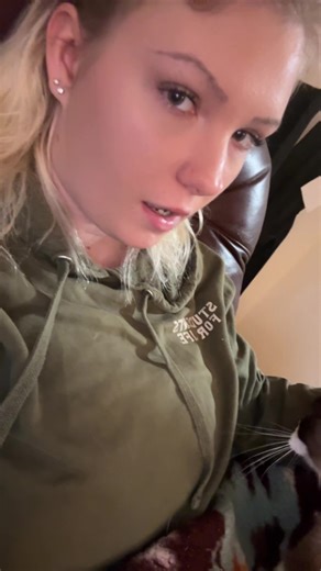 Geneva_chambers👑🍺 (@eva.grace317)’s videos with original sound - Cody Johnson