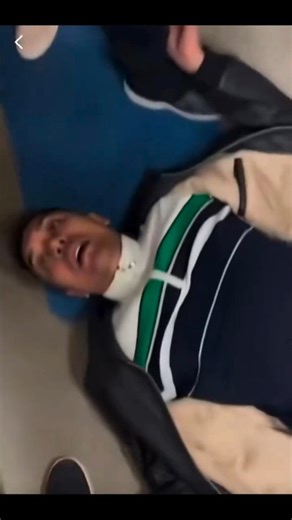 Daniel 'the warrior' Sam 🇧🇧🇻🇨 on Instagram: "Fight breakdown Don't underestimate anyone and don't take silence foe fear! #fightbreakdown #knockout"