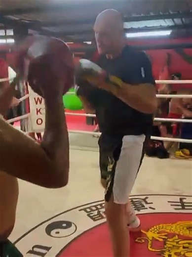 #boxing🥊 #boxeo #tysonfury #training #fyp