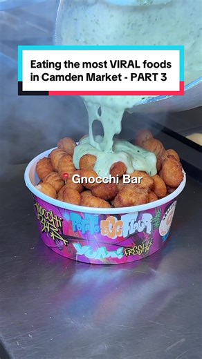 Follow Camden Market for more! 🖤 (Don’t lie, this made you hungry 😋) #london #camden #mustvisit #foodies #guide