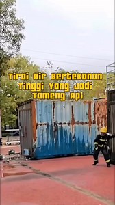 Firefighter Water Curtain: Tirai Air Bertekanan Tinggi yang Jadi Tameng Api. #WaterCurtainSystem #FirefighterTech #TamengAir #reels | Kamus Ai