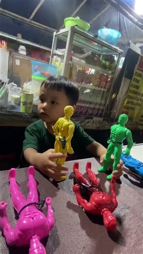 Dedek main robot2an beli di mr. Diy