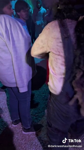 Screams of delight at creepyworld #screams #scary #haubtedhouse #chainsaws #haunted #scared #horror