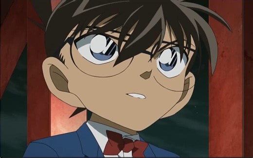 《鲁邦三世VS名侦探柯南》小兰与公主互换身份，柯南不二子街头飙车（虽然柯南的是滑板车）