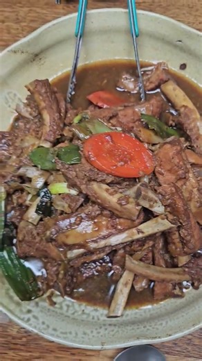 #이찬원#밥한번먹자#간장등갈비와 묵은지등갈비찜 입니다