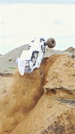 THE GLACIER GREAT FINISH! #formulaoffroad #iceland #motorsport #offroadracing #offroad #sendit #jump