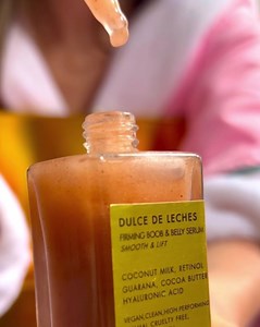 Tiny but mighty, our dessert-inspired body care minis help you stay taut and toned on the go. This limited edition kit features polishes, serums, and creams from our Dulce de Leches Cake Maker lines, plus a Gold Lunchbox and Cake Server. ✨ | Truly Beauty