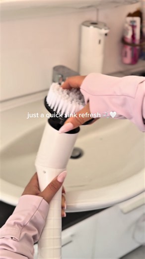 Stop Scrubbing Your Sink: Easy Self-Cleaning Sink Tool