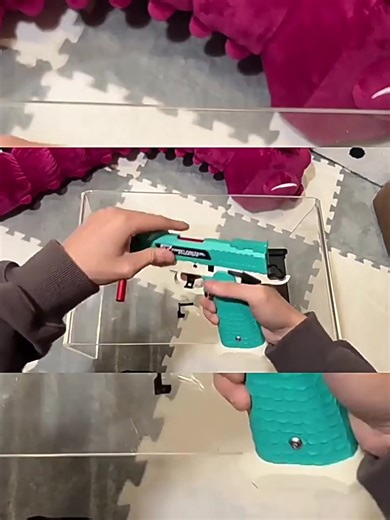 MyTeeter (@little.teeter)’s videos with no signal 2 (slowed) - juggsi & kyra