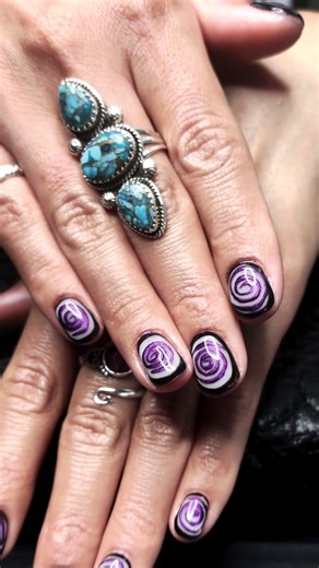 Spiral nails #nail #nailart #nailtok