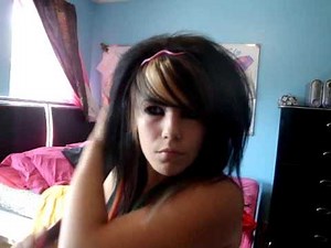 How To Do Scene Hair And Makeup !