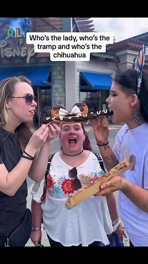 Siiri Parks Theresa Van Dam #baileylavender #comedy #couplesgoals #facebookreels #fypシ #yeahthatgreenville #reels #hairtok | Bailey Lavender