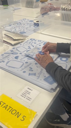 This month's Hoop Studio packages are all ready to go! 🥳 On a scale from 1-10 how excited are you about this month's projects? ⭐ Learn more about Hoop Studio with the link below! https://metimedelivered.com/subscription/5/details | ME Time - Machine Embroidery Subscriptions