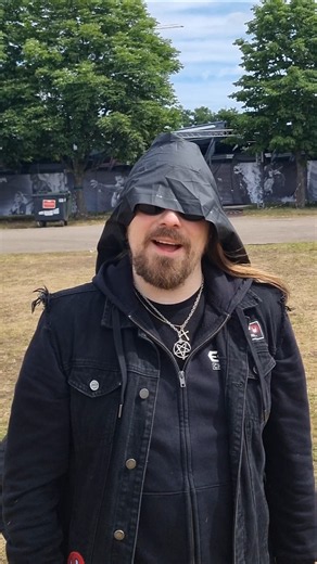Der EMP Regenponcho! #festival #rockimpark #metalhead