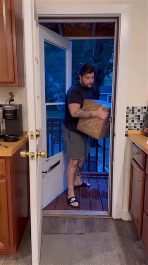 14K views · 5 comments | Hungryroot has made grocery shopping and meal prep so much easier!! Use my special code: MARISSAANDREA for 40% off #hungryroot #hungryrootpartner @hungryroot | Marissa SAHM | Facebook