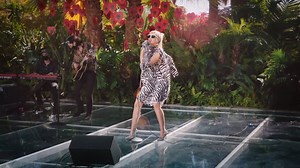 11K views · 33 reactions | Wie bereit seid ihr für die Backyard Sessions von Miley Cyrus?! Premiere heute um 22 Uhr auf MTV! ❤️ | MTV Germany | Facebook