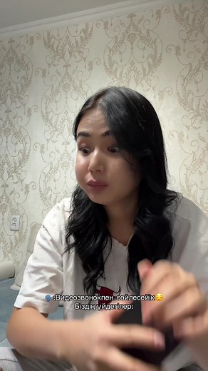 Capturing the Perfect Mirror Selfie: Tips and Tricks