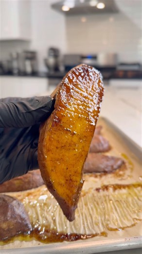 Caramelized Baked Sweet Potato 🔥🤤 #food #foodie #shorts