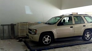 #scissor #lift #car #park Form #Doppler For more information please contact email info@buildingtec.com | Elevators Technology