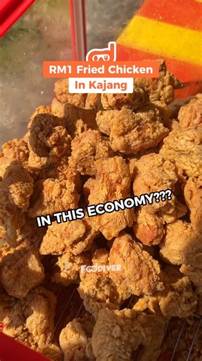 This stall is selling RM1 fried chicken