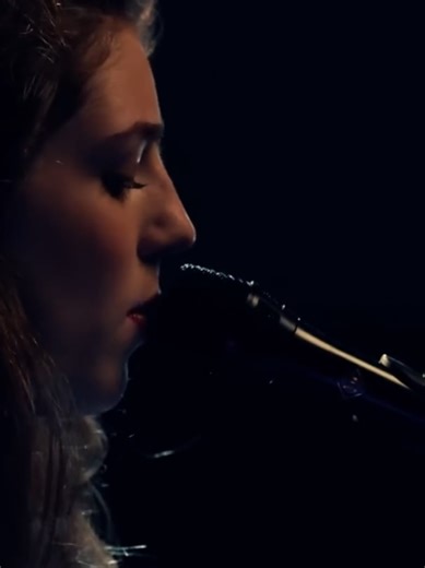 Birdy - Wings: A Soaring Musical Experience