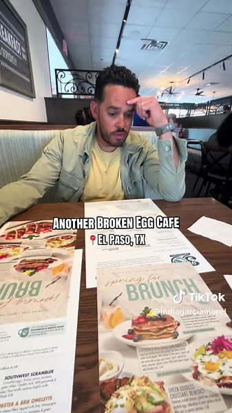 Another Broken Egg Cafe: NOLA Brunch in El Paso