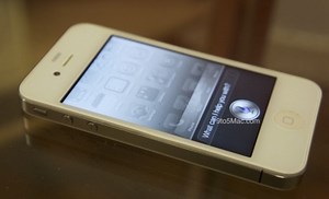 iPhone 4 Siri Hack Suggests Apple Not Hardware Behind 4S Exclusivity - SlashGear