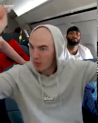 Zach & DeMar coming at you live from the team plane ✈️ | Chicago Bulls