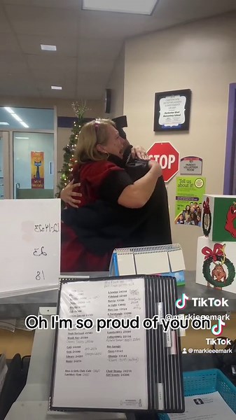 Reuniting with My 2nd Grade Teacher After 14 Years | Heartwarming Graduation Surprise